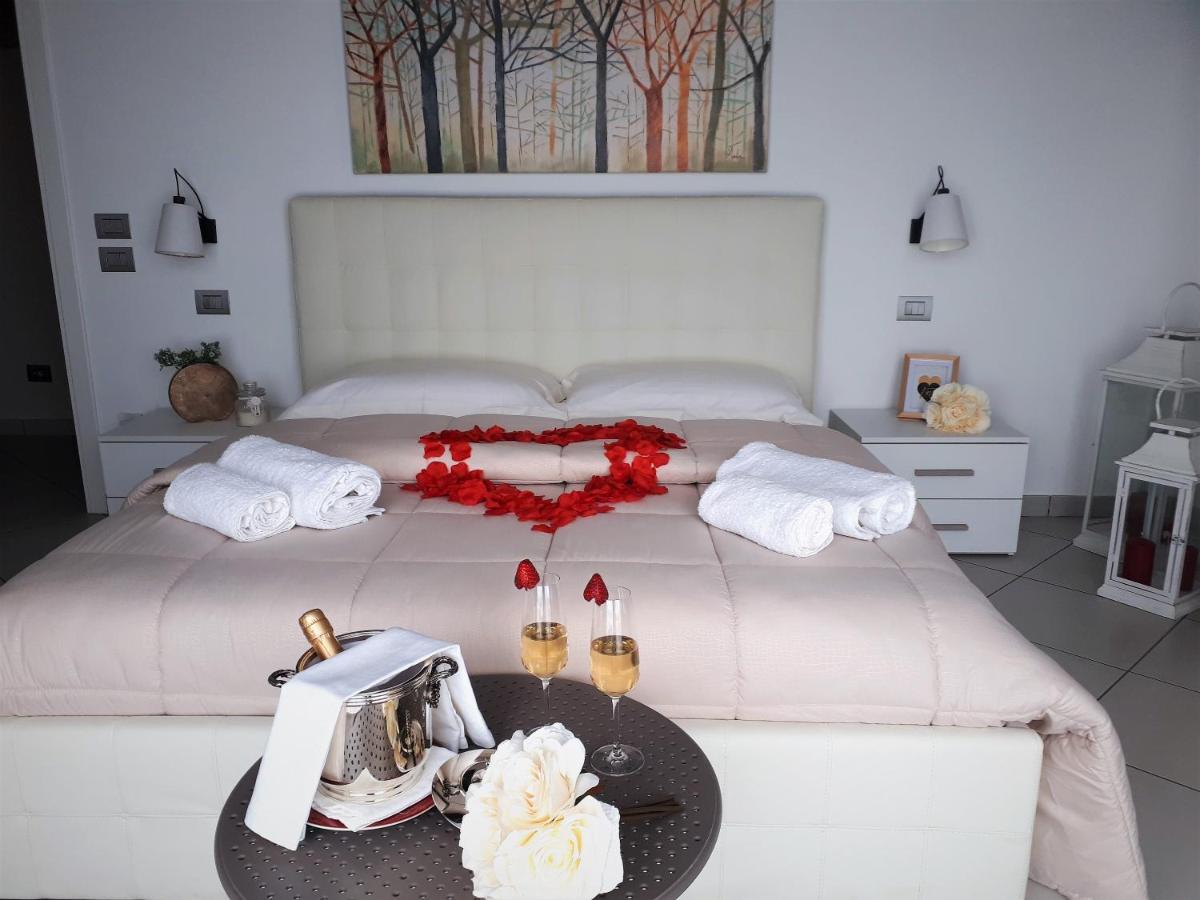 Villa Treglia B&B Formia Exteriör bild