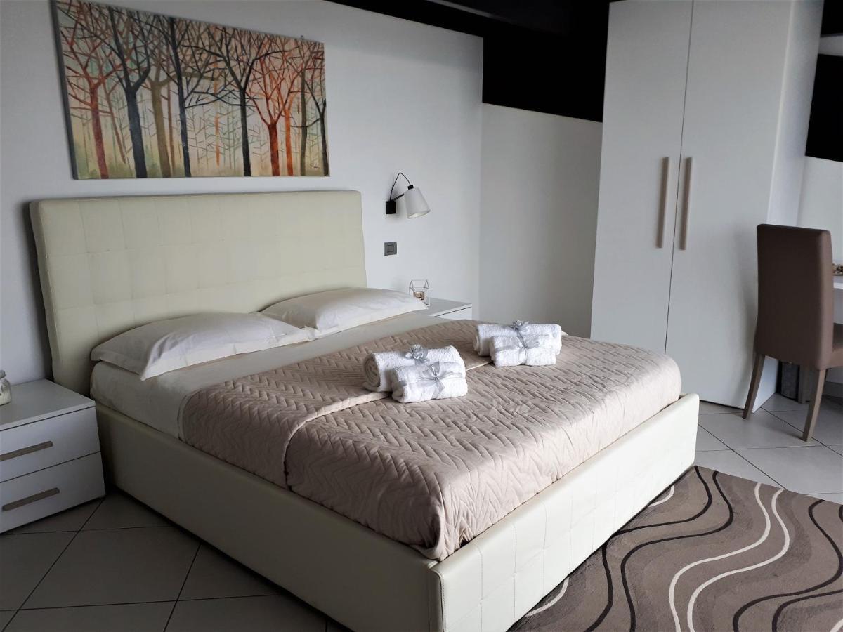 Villa Treglia B&B Formia Exteriör bild